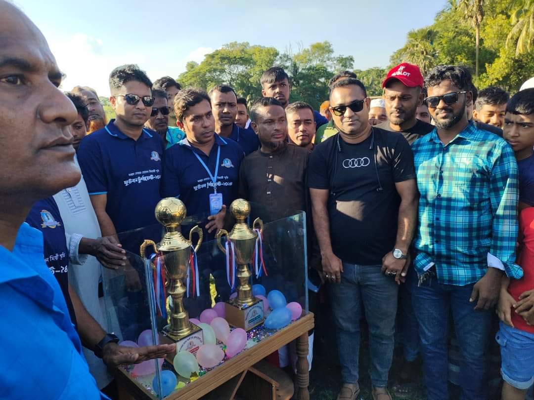 শাহরাস্তিতে মরহুম দেলোয়ার হোসেন মিয়াজী স্মৃতি ফুটবল টুর্নামেন্ট উদ্বোধন