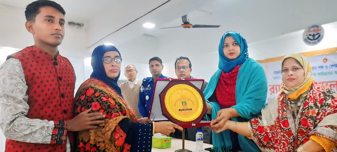 যথাযথ মর্যাদায় শাহরাস্তিতে আন্তর্জাতিক নারী নির্যাতন প্রতিরোধ পক্ষ ও বেগম রোকেয়া দিবস অনুষ্ঠিত