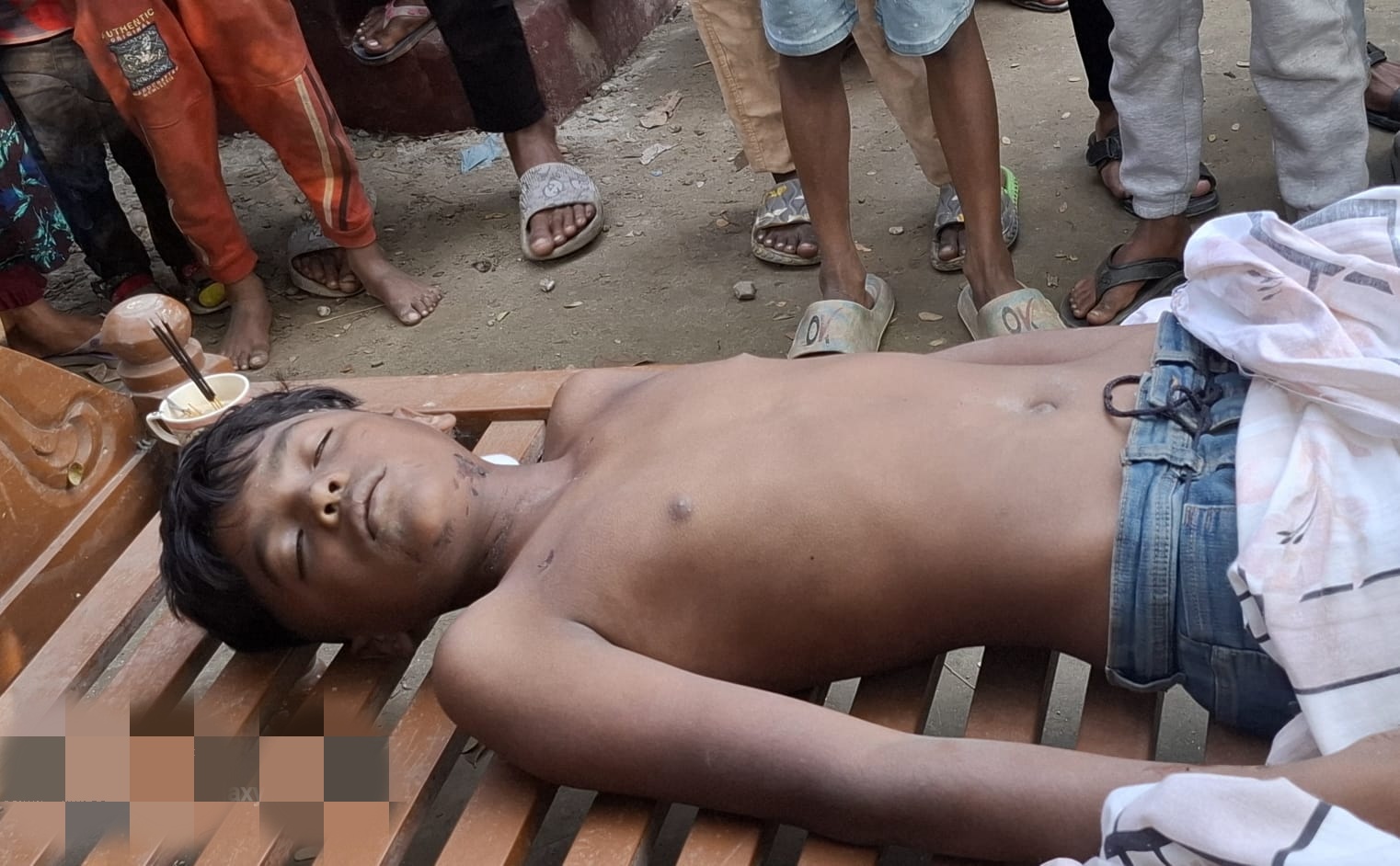 শাহরাস্তিতে বিদ্যুতপৃষ্ট হয়ে কিশোরের মৃত্যু