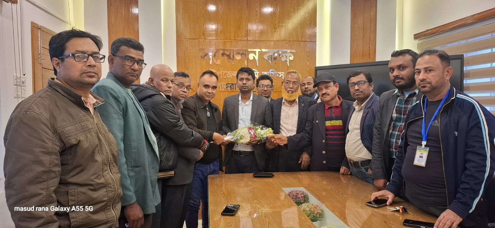 শাহরাস্তি প্রেসক্লাবের নেতৃবৃন্দের সাথে নবাগত উপজেলা সহকারী কমিশনার( ভূমি)’র সাথে মতবিনিময় সভা অনুষ্ঠিত