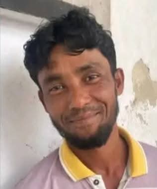 শাহরাস্তি উপজেলার পূর্ব চিতোষী ইউনিয়নের মণিপুর গ্ৰামে আলমগীর হোসেন নামের এক ব্যক্তিকে জবাই করে হত্যা