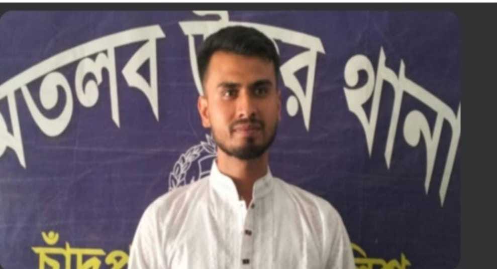 মতলবে ছাত্রলীগ নেতা গ্রেফতারের সময় ৩ পুলিশ সদস্য আহত