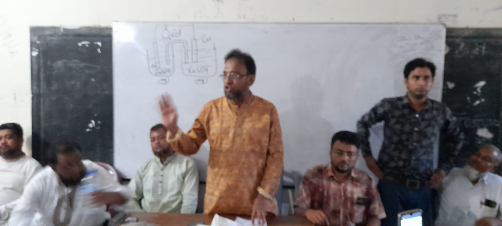 বিএনপির প্রতিষ্ঠা বার্ষিকী উদযাপন উপলক্ষে শাহরাস্তিতে প্রস্তুতিমূলক সভা।