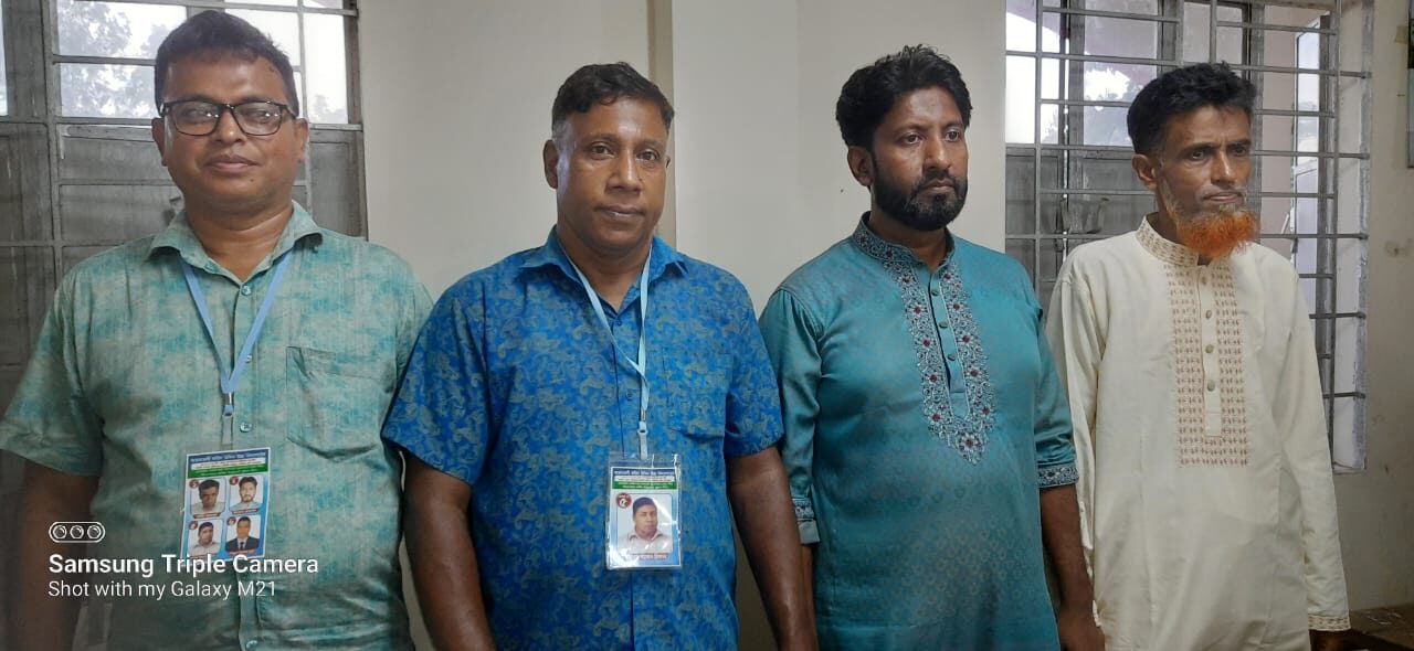 ফরিদ উদ্দিন উচ্চ বিদ্যালয়ের ম্যানেজিং কমিটির অভিভাবক সদস্য নির্বাচন শান্তিপূর্ণভাবে সম্পন্ন