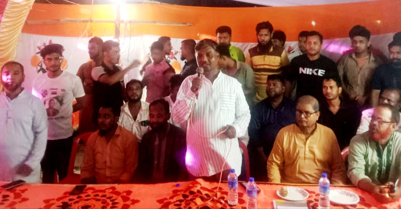 শাহরাস্তি পৌর বিএনপি’র সাধারণ সম্পাদক মো: ফারুক হোসেন মিয়াজীর বিভিন্ন পূজা মন্ডপ পরিদর্শন