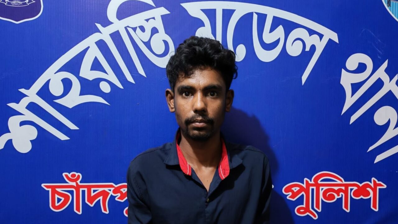 শাহরাস্তিতে ১১পিচ ইয়াবাসহ এক মাদক ব্যবসায়ীকে আটক করেছে পুলিশ