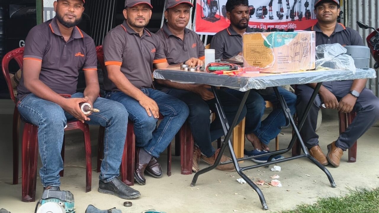 সিরাজগঞ্জে নাটুয়াপাড়ায় লিও পাম্প বাংলাদেশের উদ্যোগে দিনব্যাপী ফ্রি সার্ভিস ক্যাম্প