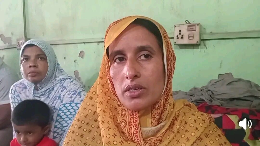 গোবিন্দগঞ্জে সৌদি প্রবাসীর বাড়িতে ডাকাতি গ্রিল কেটে ঘরে প্রবেশ, স্ত্রীকে হাত-পা বেঁধে লুটপাট