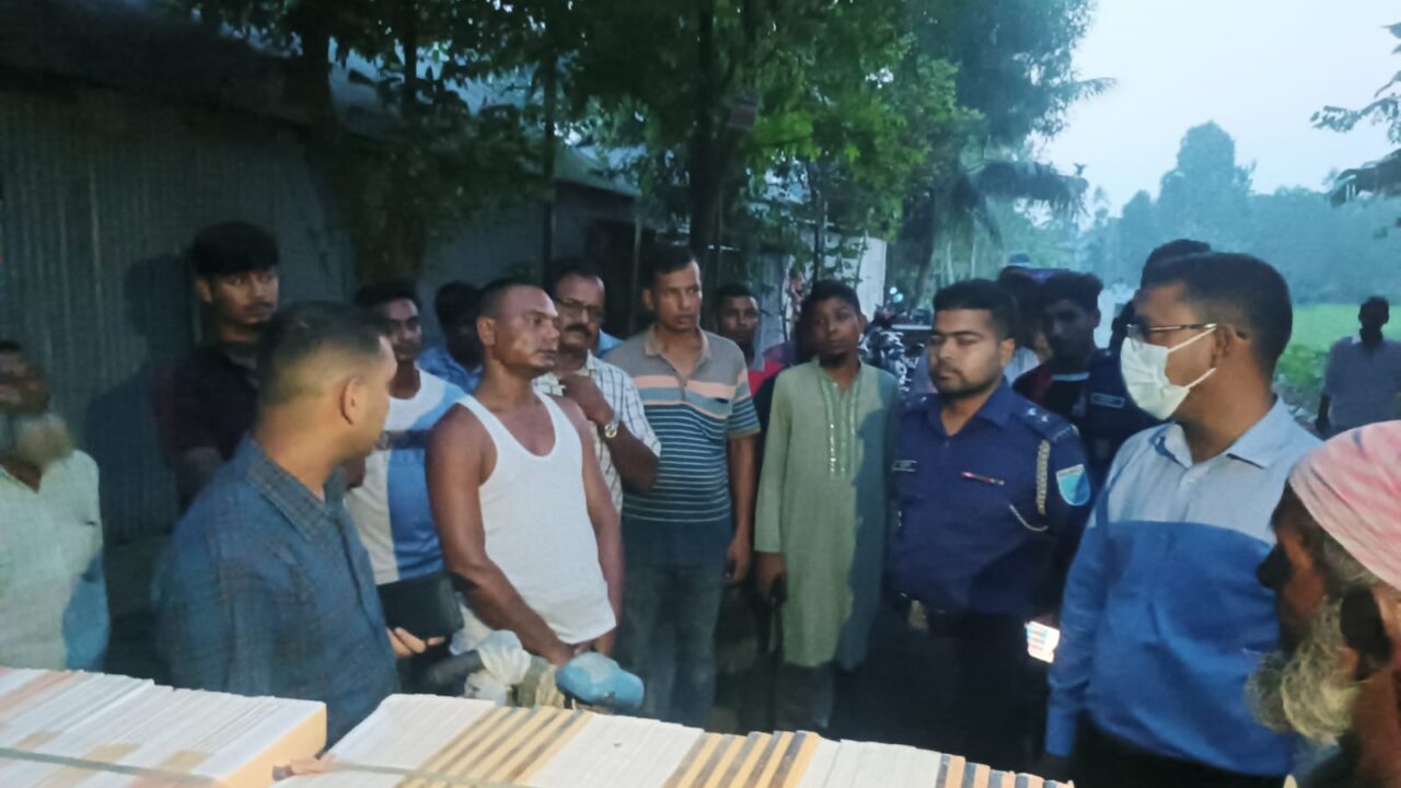 মধুপুরে বিনামূল্যের বিতরণযোগ্য পাঠ্য বই আটক, গ্রেফতার ১, থানায় মামলা