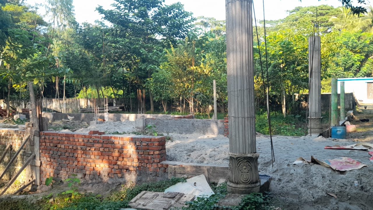 শাহরাস্তিতে তুচ্ছ ঘটনাকে কেন্দ্র করে সংঘর্ষ, আহত ৪, কোর্টে মামলা, একজন গ্রেপ্তার
